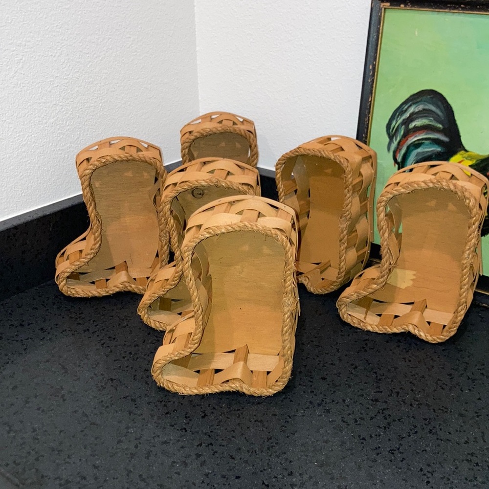 #1371P Boot Basket